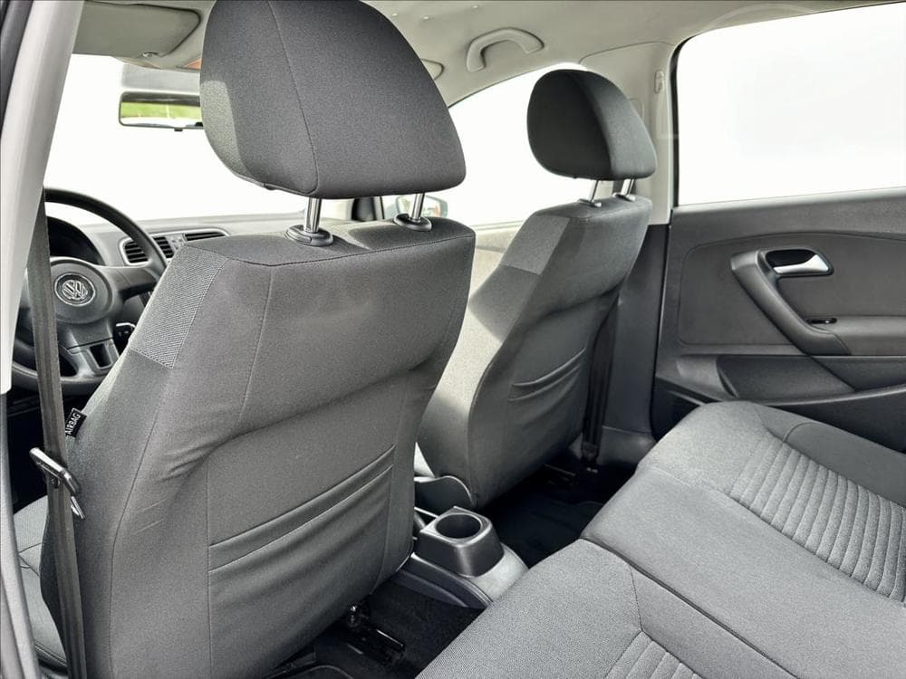 2012 Volkswagen POLO - 20