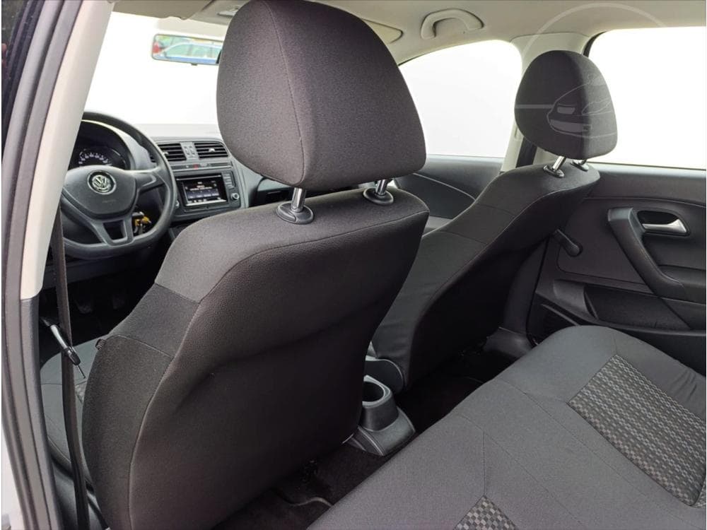 2017 Volkswagen Polo - 20