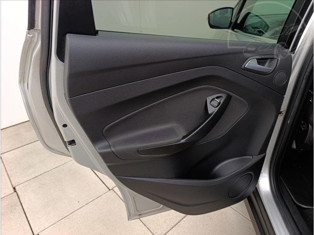 2016 Ford C-Max - 20