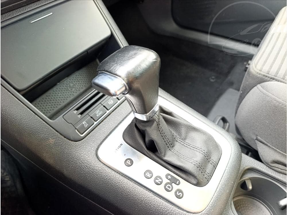 2010 Volkswagen TIGUAN - 39