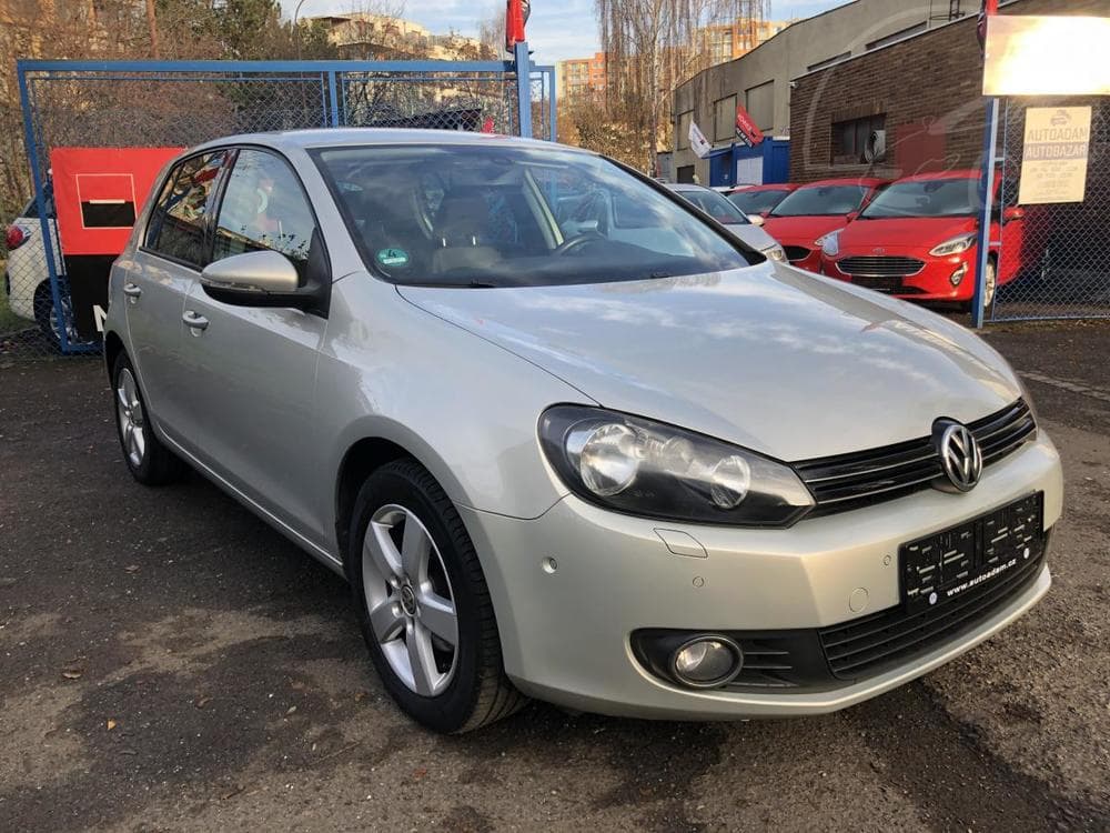 2011 Volkswagen GOLF - 2