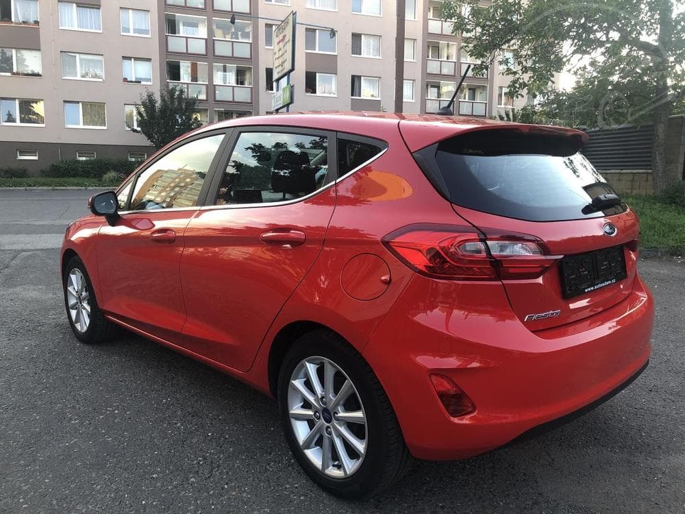 2018 Ford Fiesta - 3