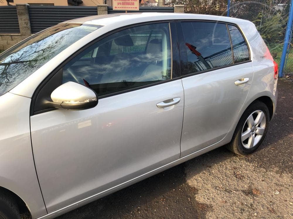 2011 Volkswagen GOLF - 6
