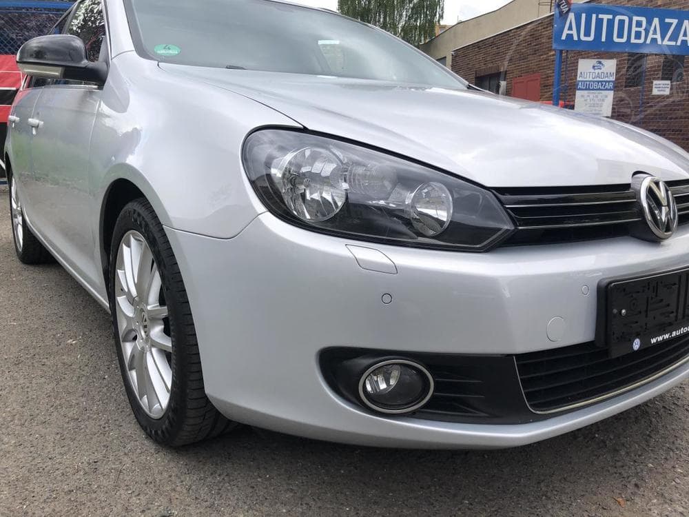 2011 Volkswagen GOLF - 8