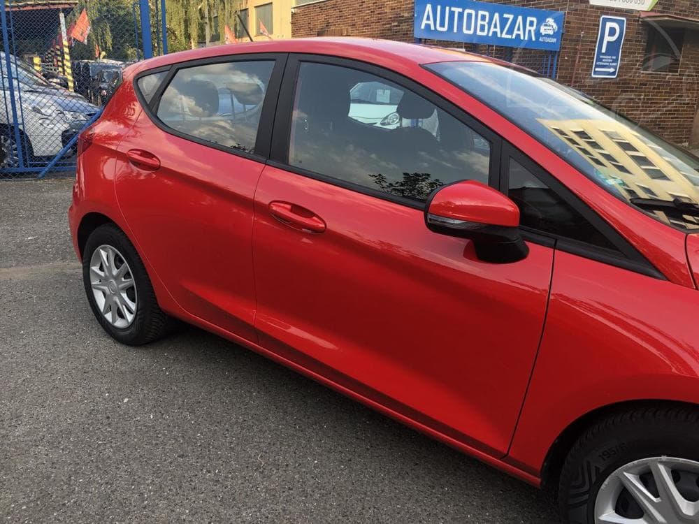2017 Ford FIESTA - 9