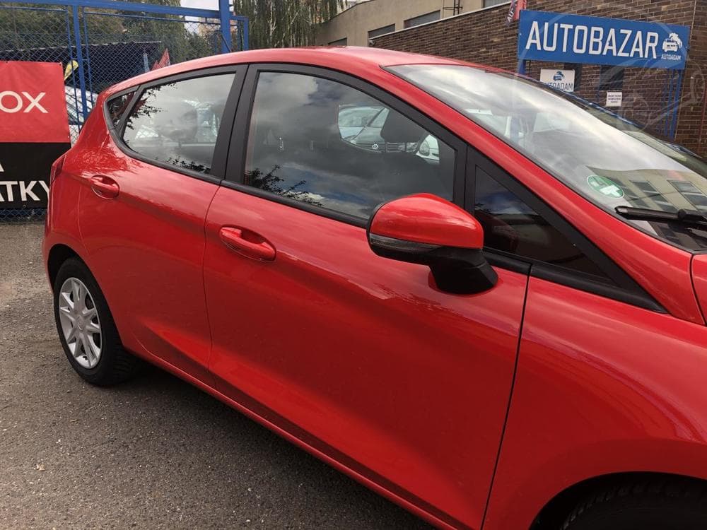 2017 Ford FIESTA - 9
