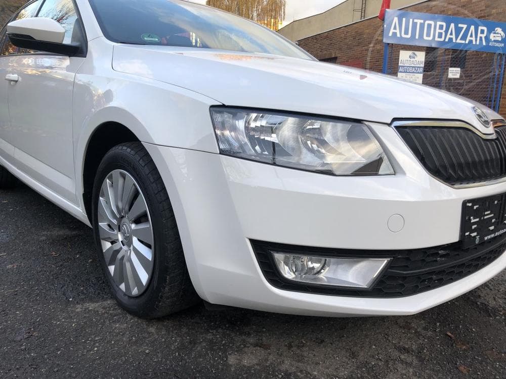 2013 Škoda OCTAVIA - 17