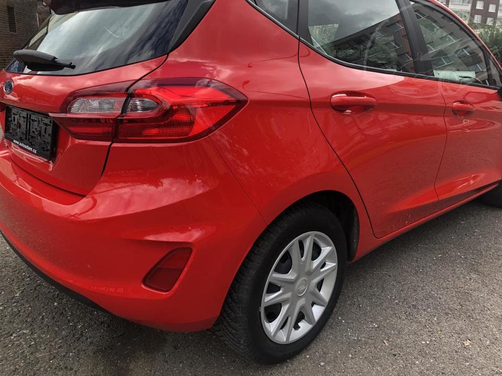 2017 Ford FIESTA - 10