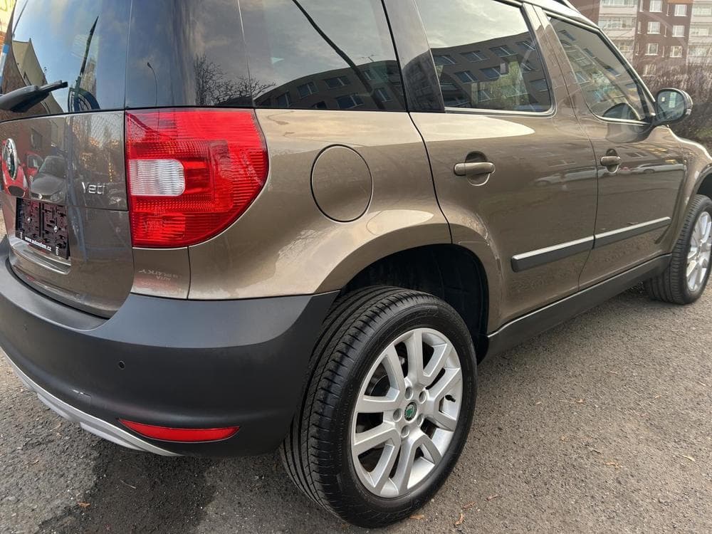 2012 Škoda YETI - 19