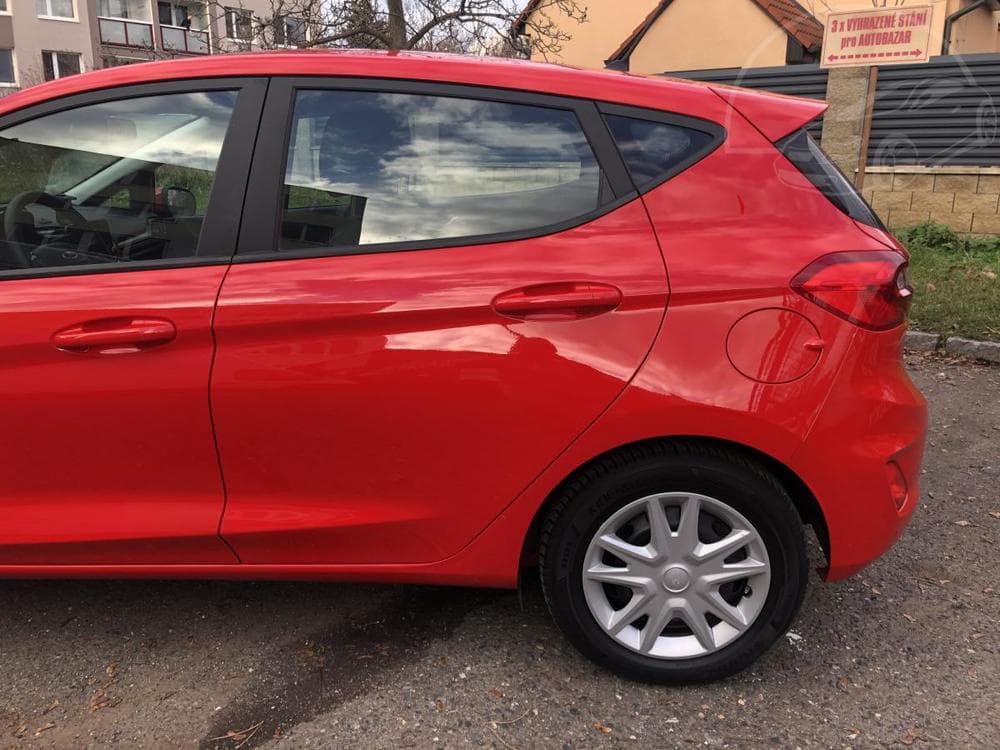 2019 Ford Fiesta - 13