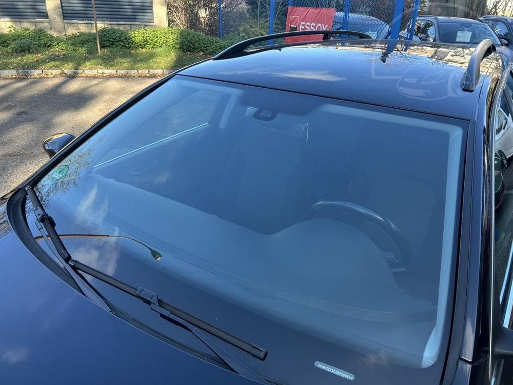 2011 Volkswagen PASSAT - 13