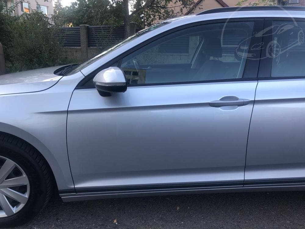 2017 Volkswagen Passat - 17