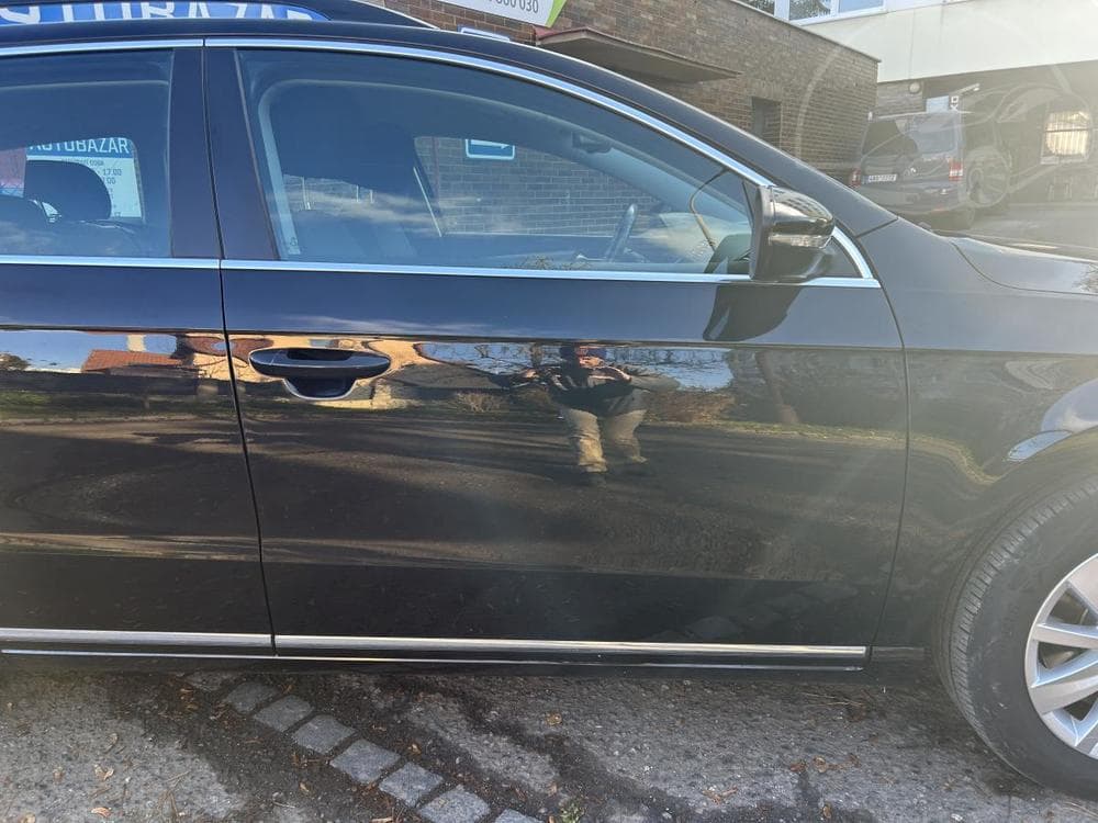 2011 Volkswagen PASSAT - 20