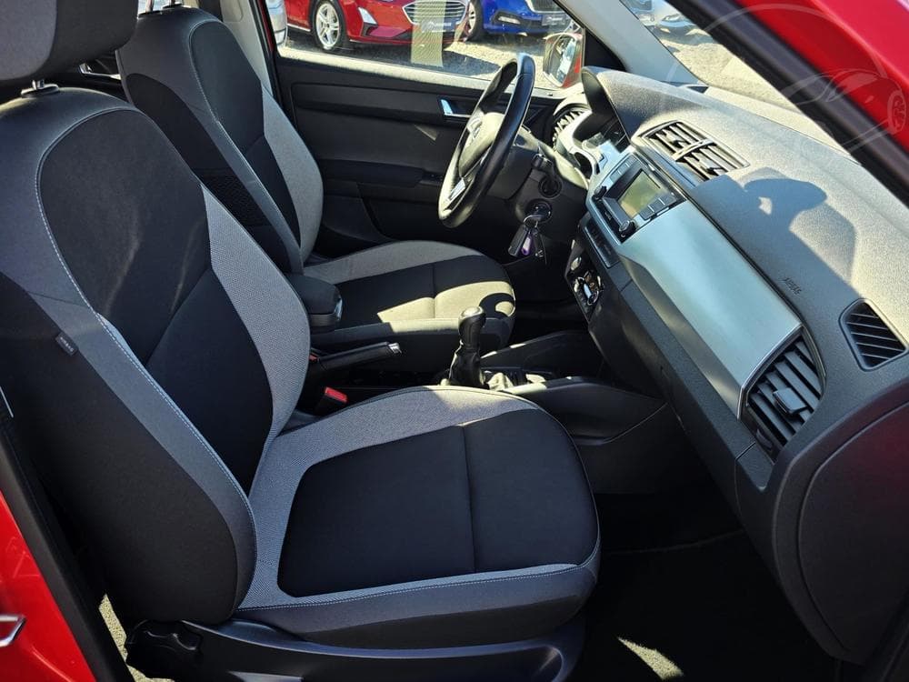 2015 Škoda FABIA - 33