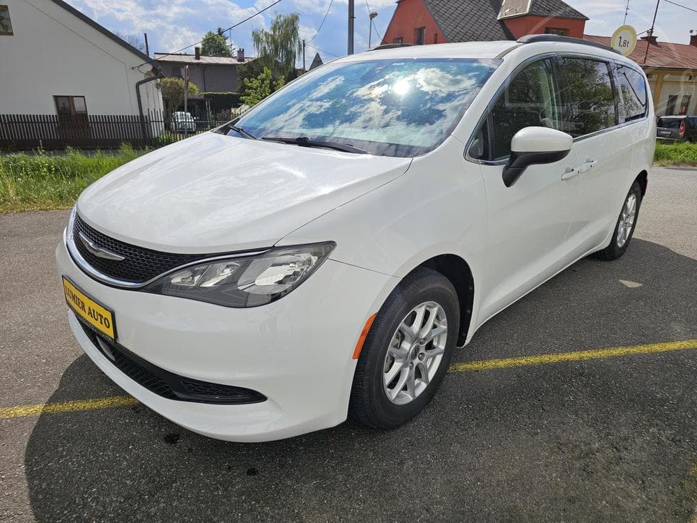 2021 Chrysler PACIFICA