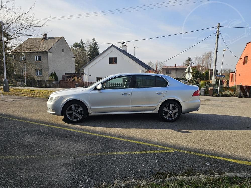 2011 Škoda SUPERB - 2