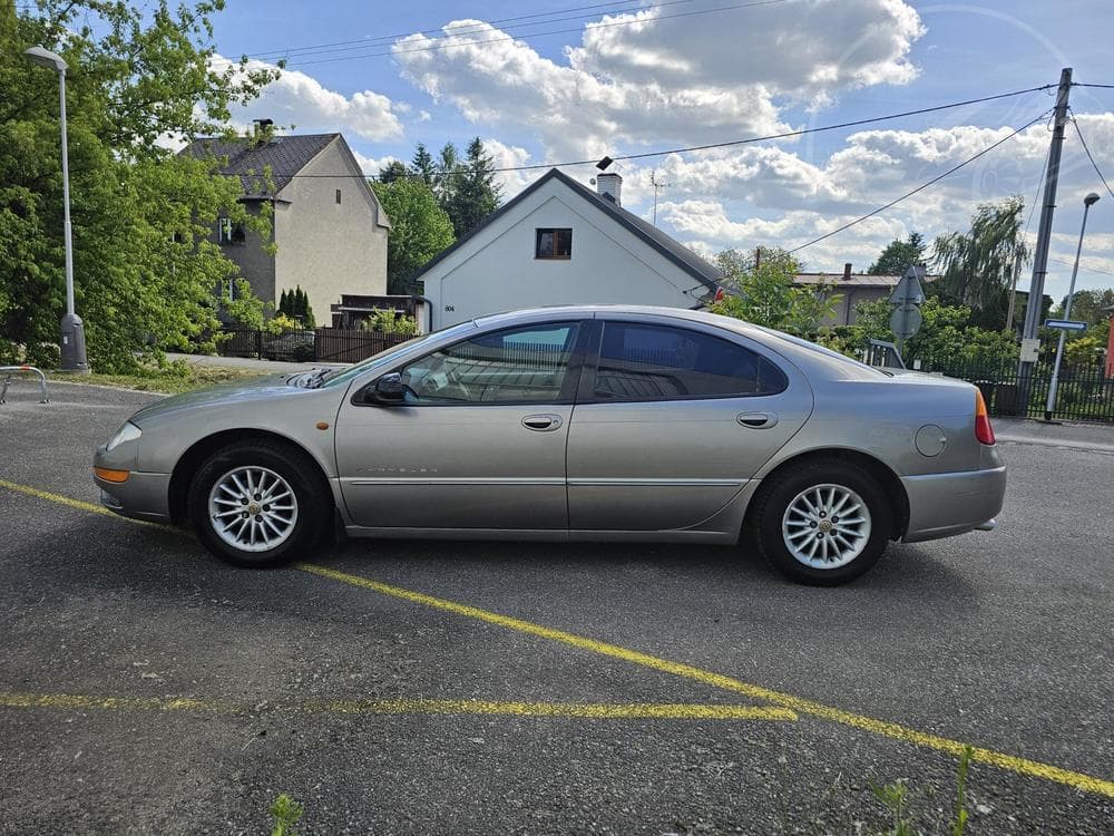 1999 Chrysler 300M - 3