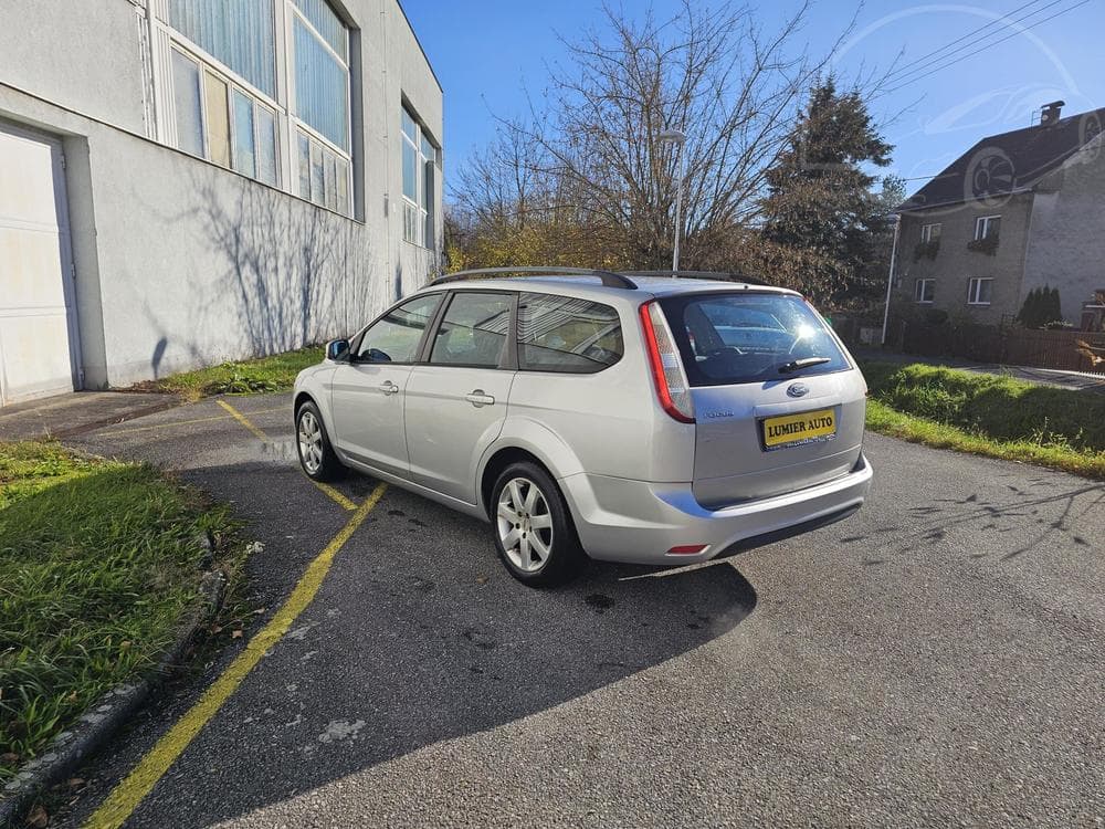 2011 Ford FOCUS - 3