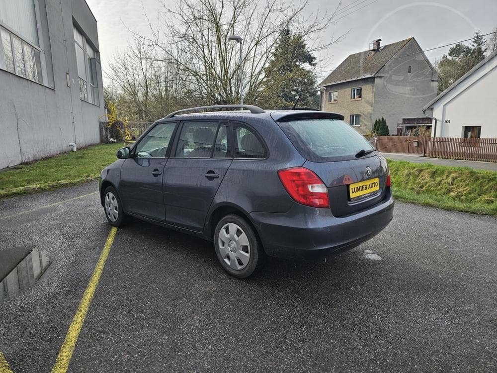 2011 Škoda FABIA - 3