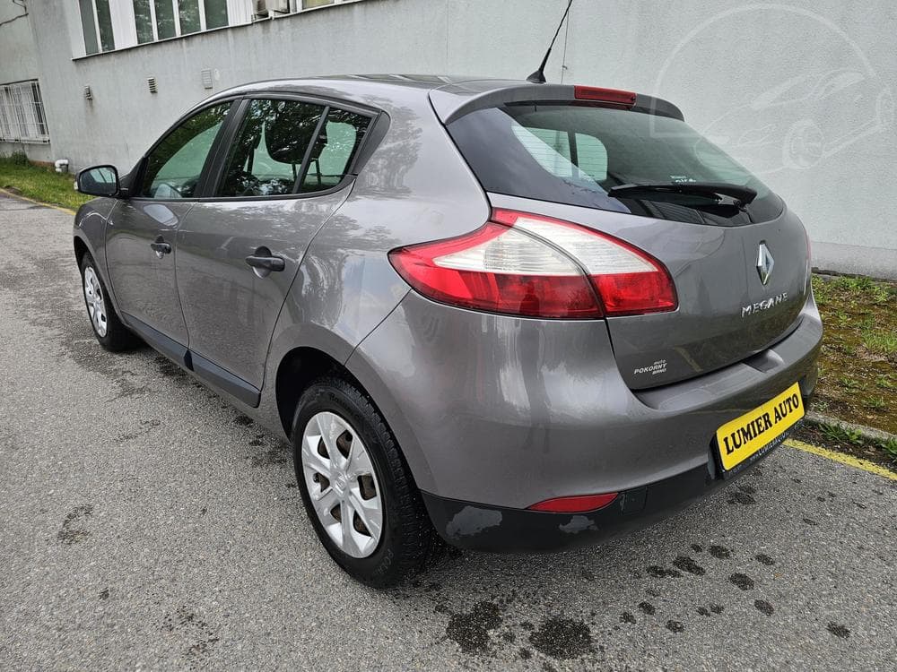 2010 Renault MEGANE - 3