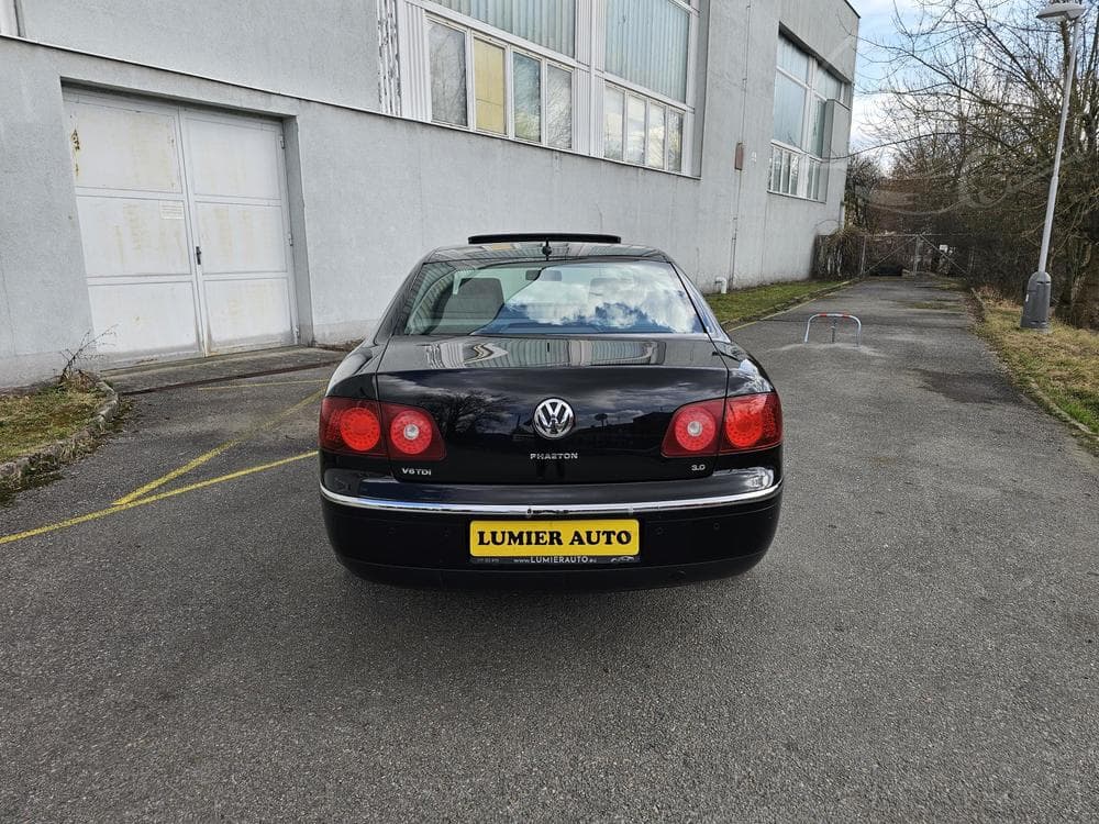 2007 Volkswagen PHAETON - 4