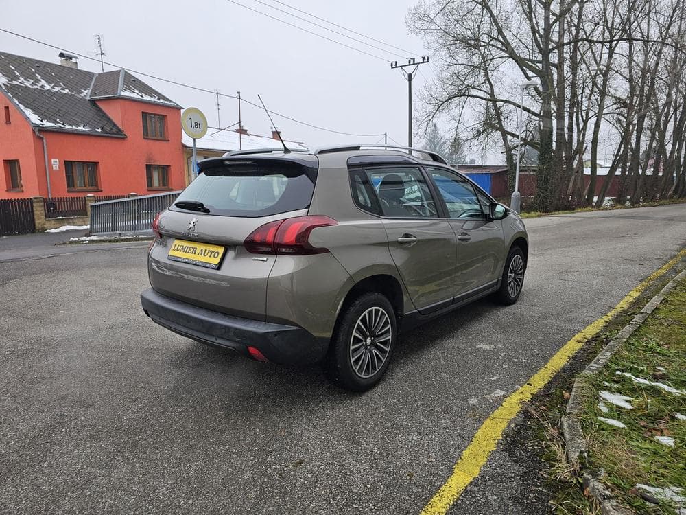 2017 Peugeot 2008 - 5
