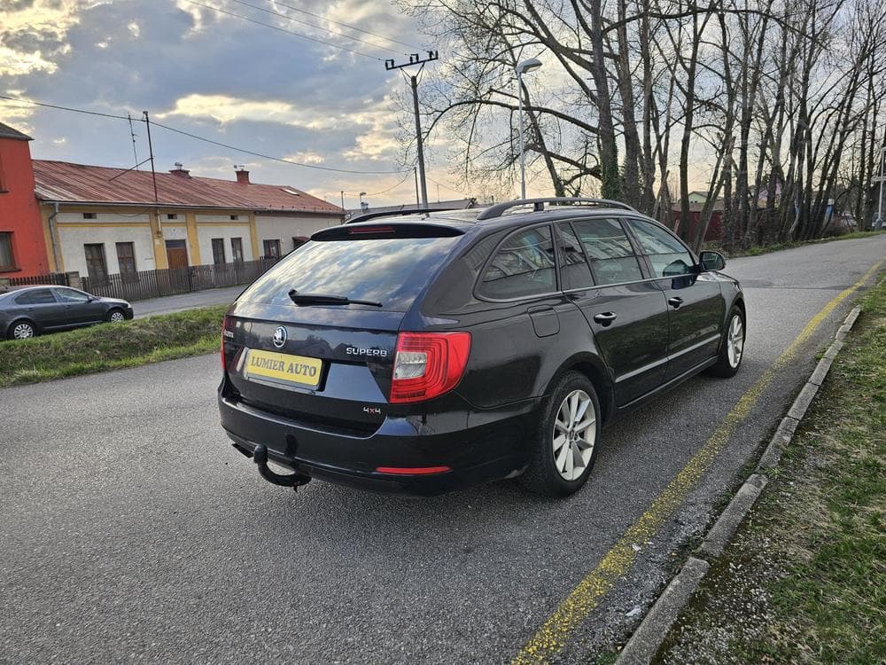 2014 Škoda SUPERB - 13