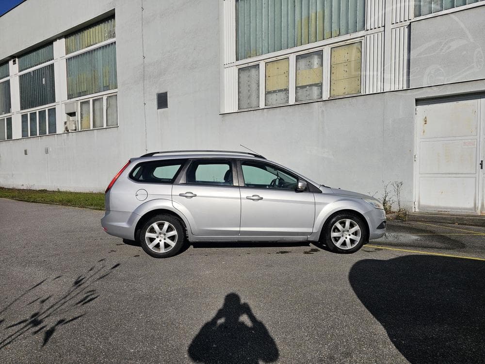 2011 Ford FOCUS - 6