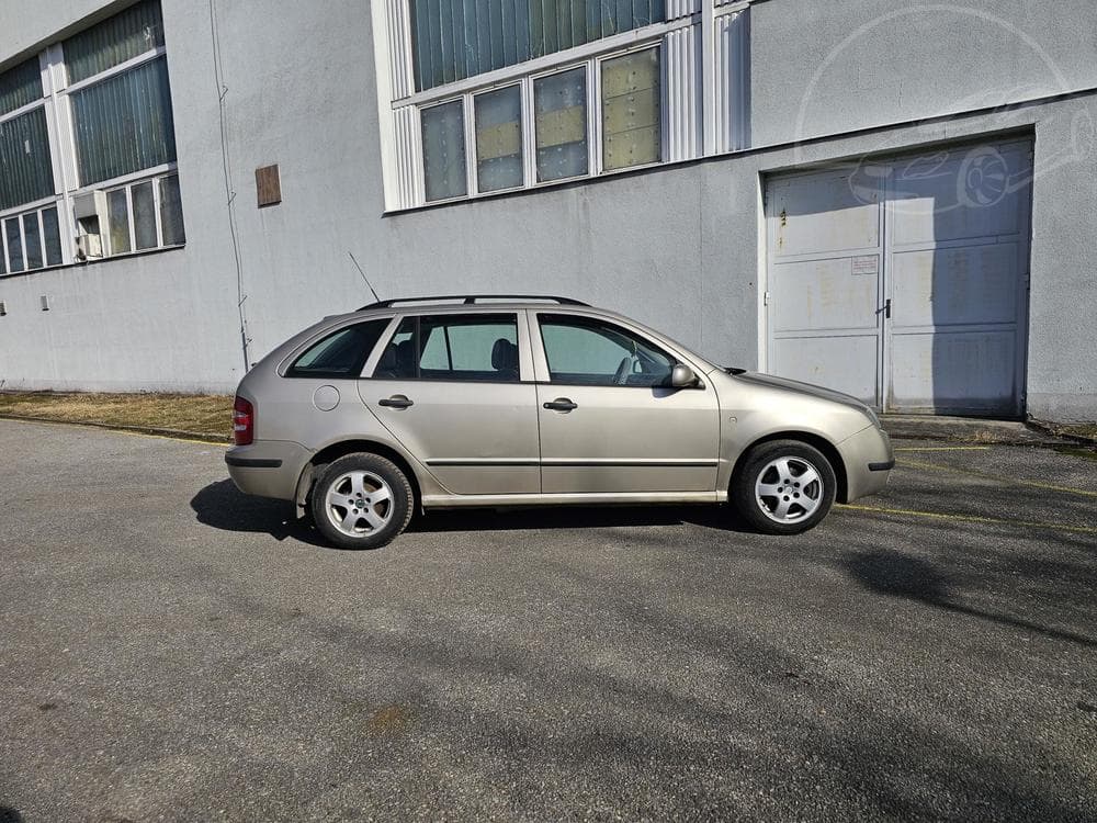 2004 Škoda FABIA - 11