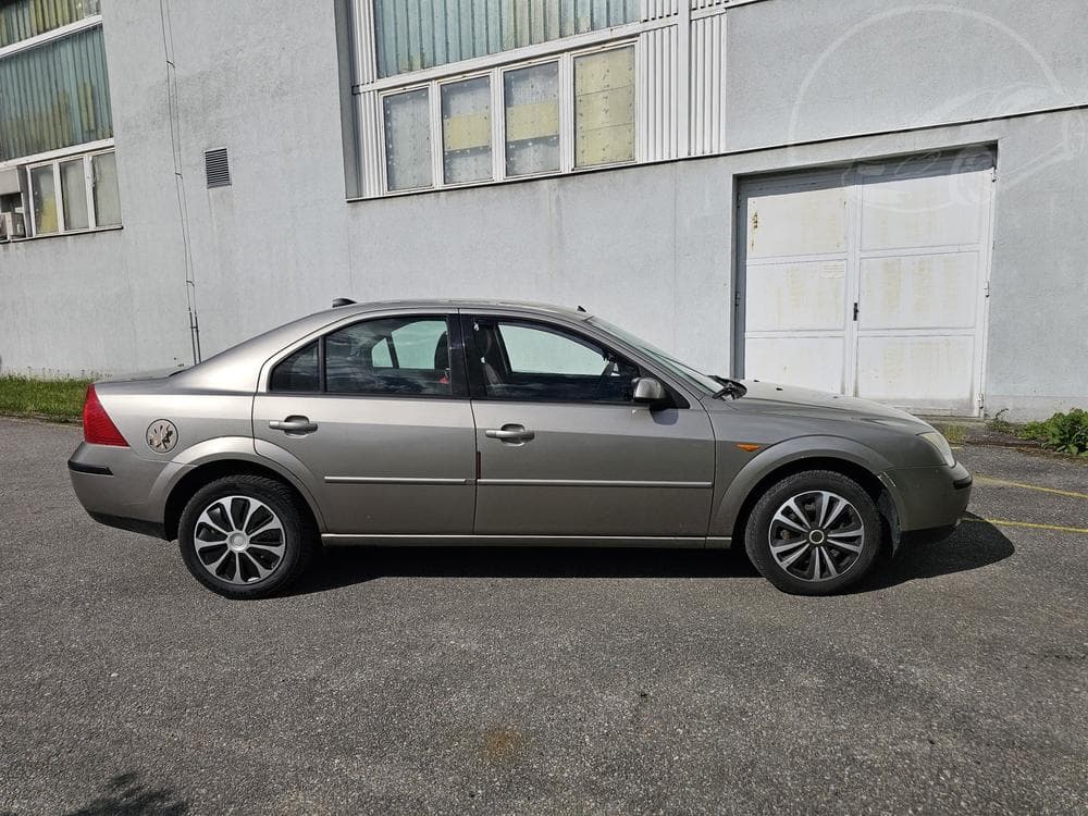 2003 Ford MONDEO - 6