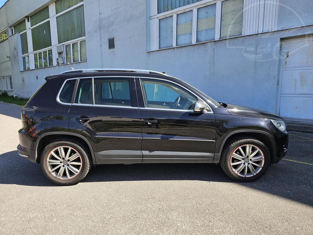 2009 Volkswagen TIGUAN - 6