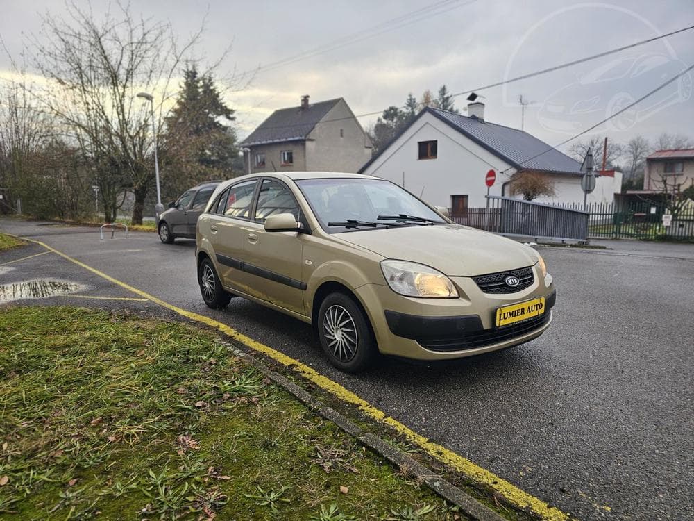 2006 Kia RIO - 7
