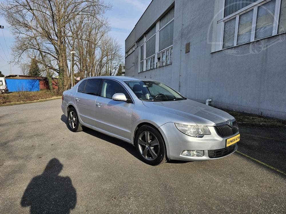 2011 Škoda SUPERB - 7