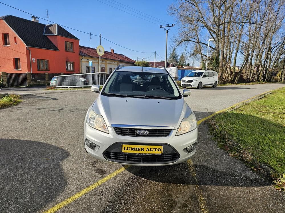2011 Ford FOCUS - 8
