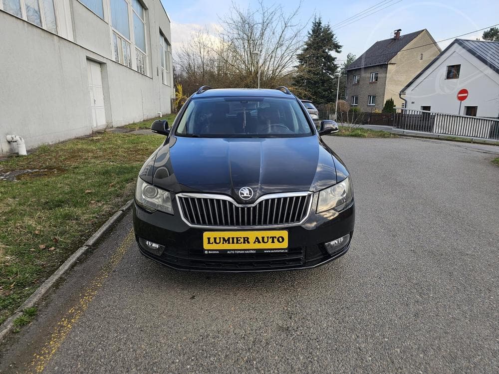 2014 Škoda SUPERB - 22
