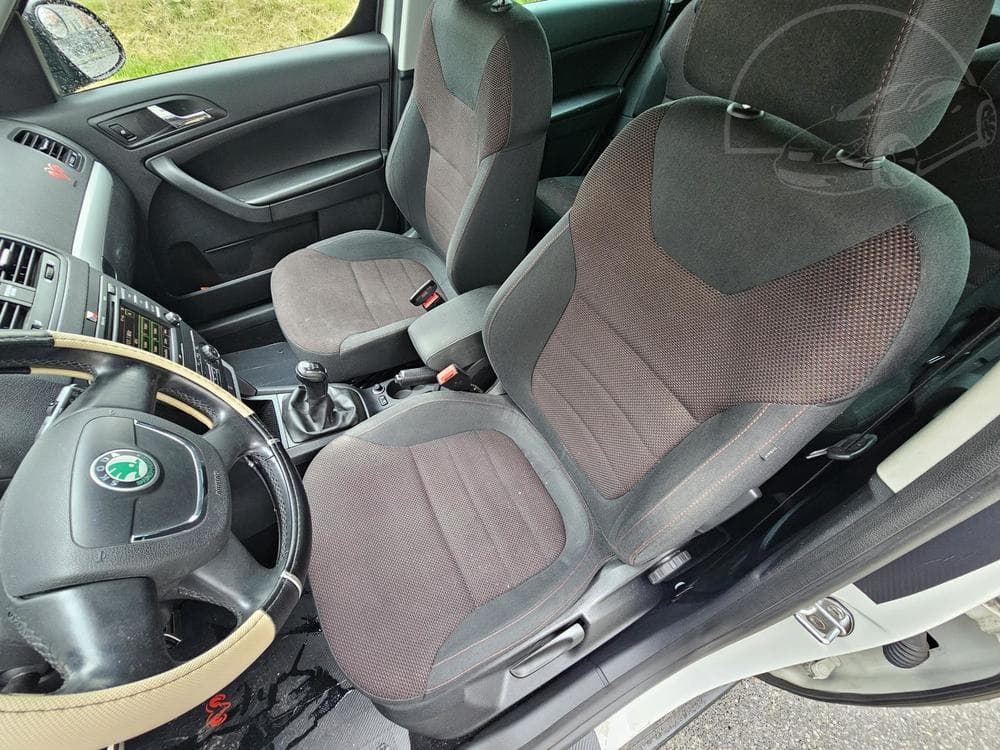 2012 Škoda YETI - 17