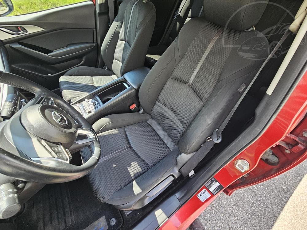 2018 Mazda 3 - 9