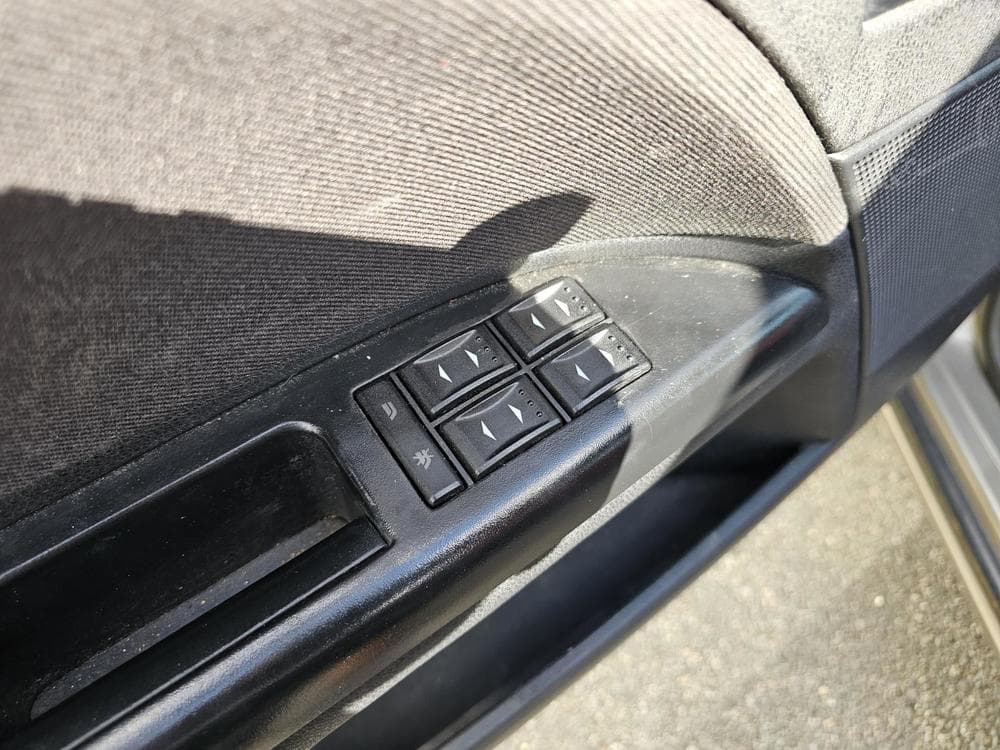 2003 Ford MONDEO - 10