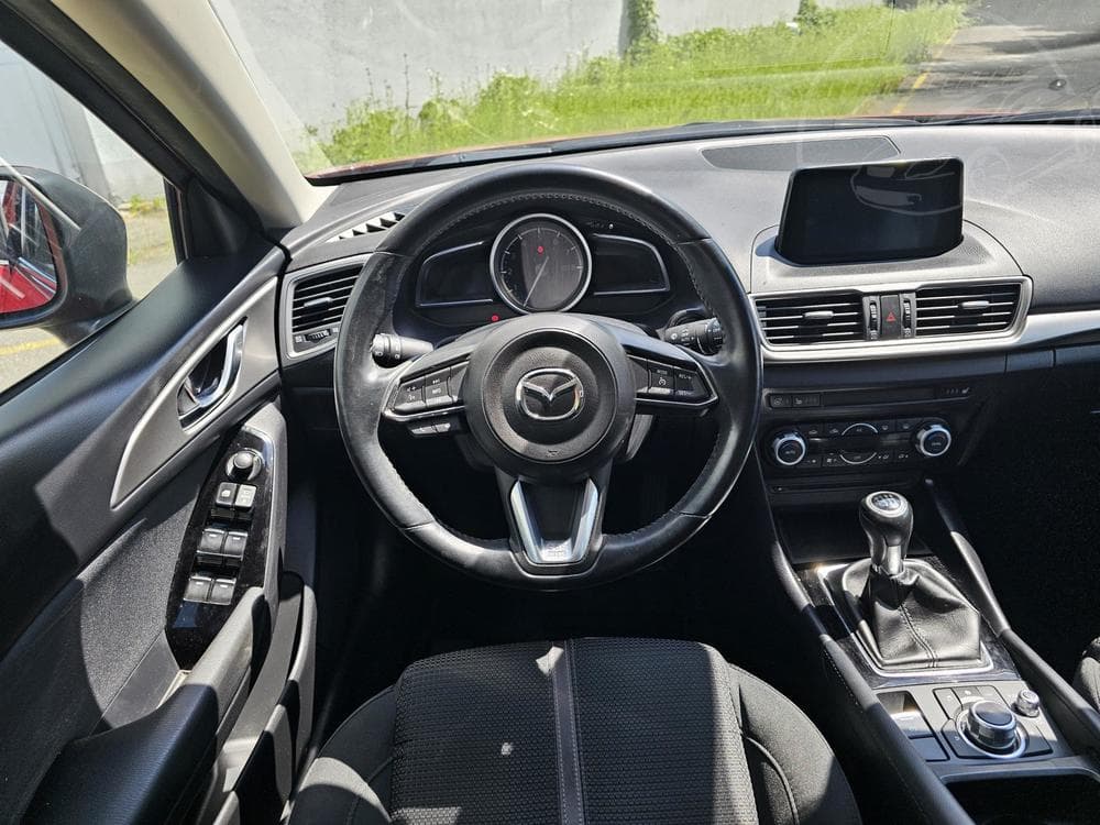 2018 Mazda 3 - 10