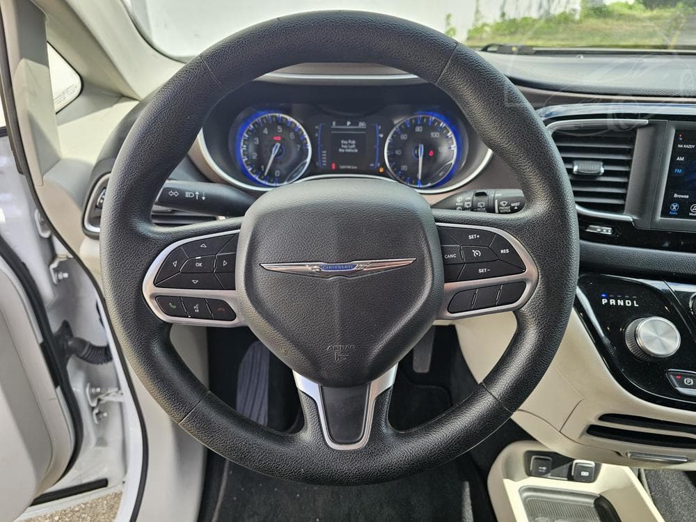 2021 Chrysler PACIFICA - 21