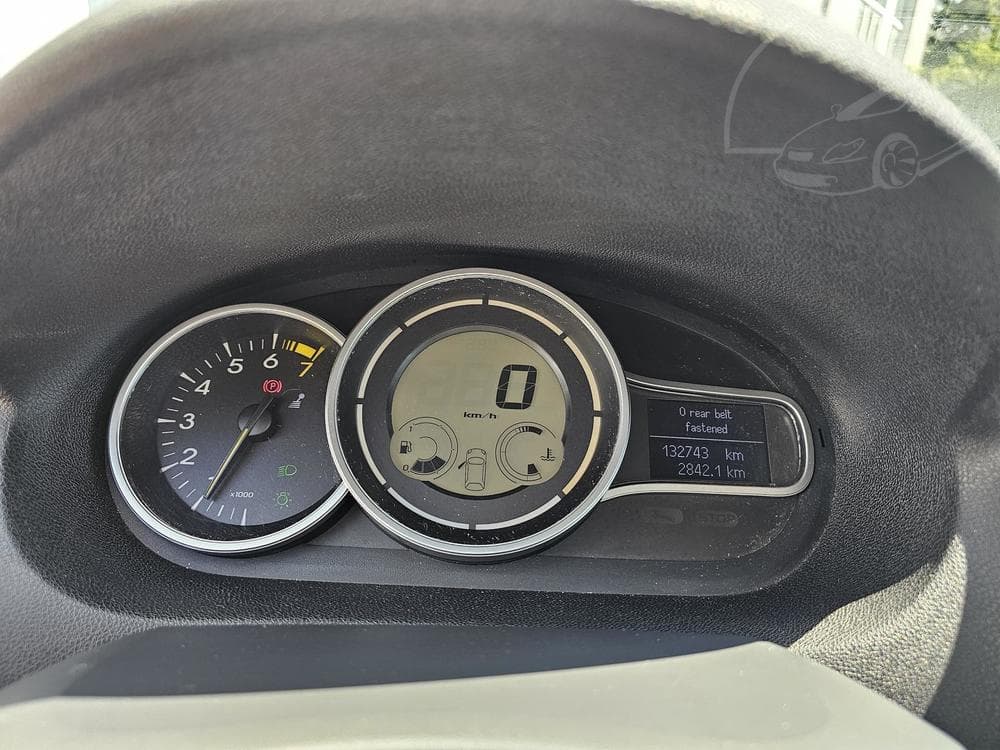 2012 Renault MEGANE - 11