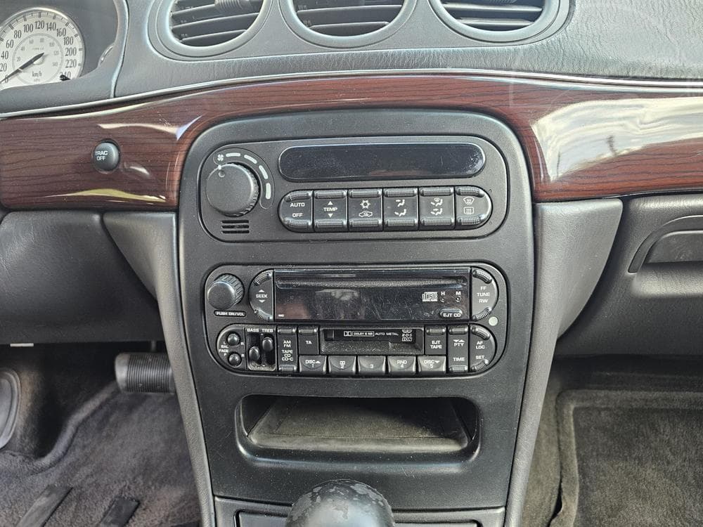 1999 Chrysler 300M - 23