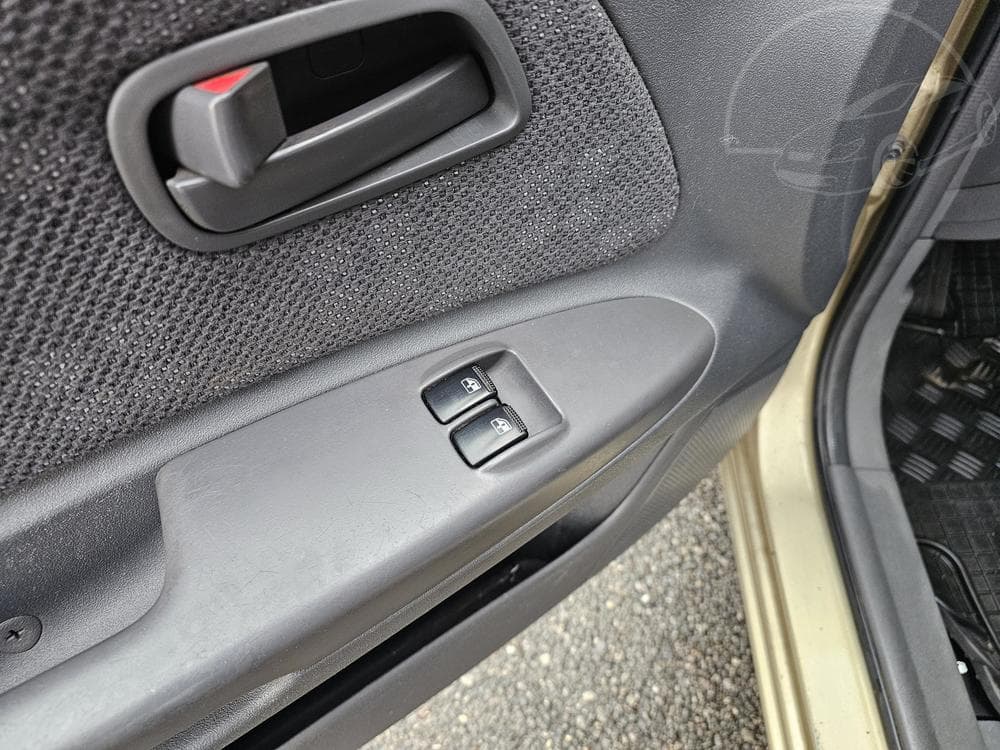2006 Kia RIO - 14