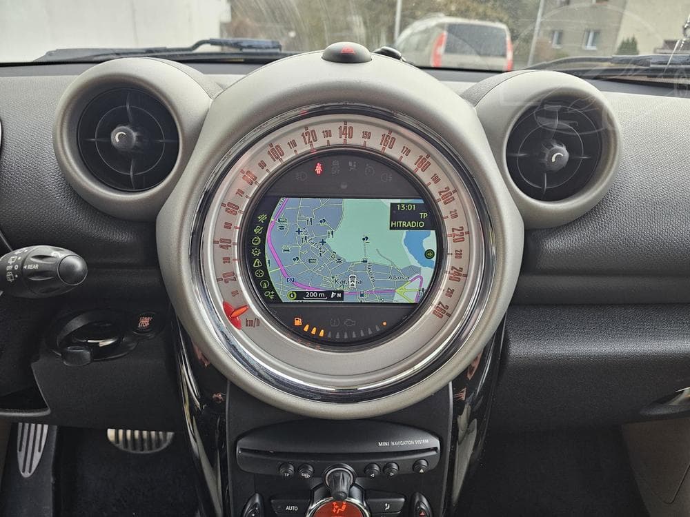 2011 Mini COUNTRYMAN - 15
