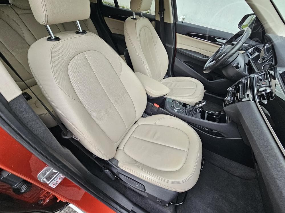 2017 BMW X1 - 29