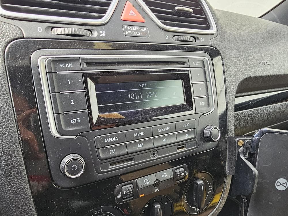 2007 Volkswagen EOS - 16