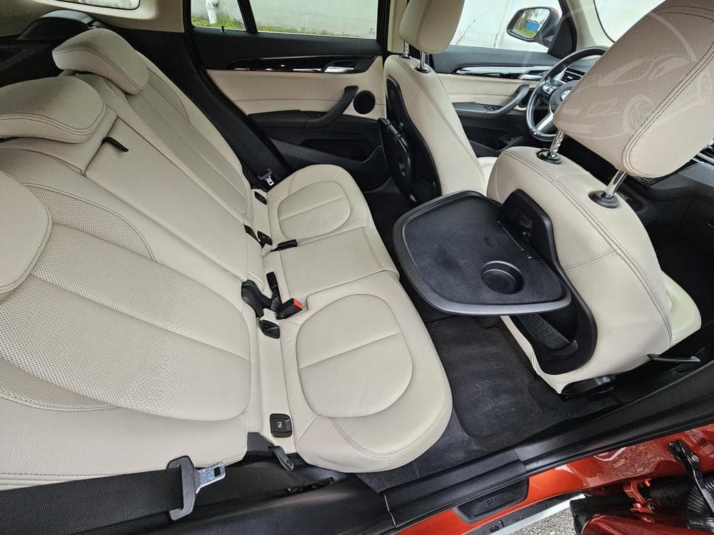 2017 BMW X1 - 31