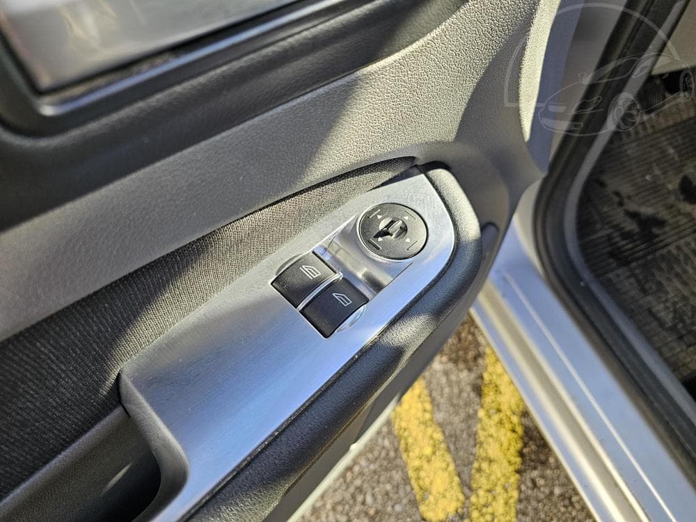 2011 Ford FOCUS - 17