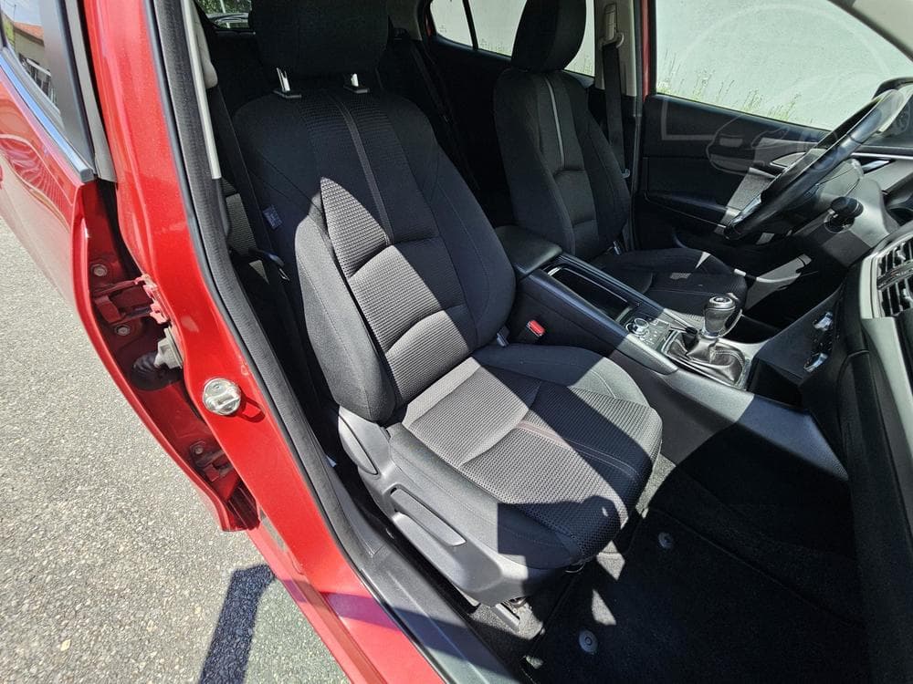 2018 Mazda 3 - 18