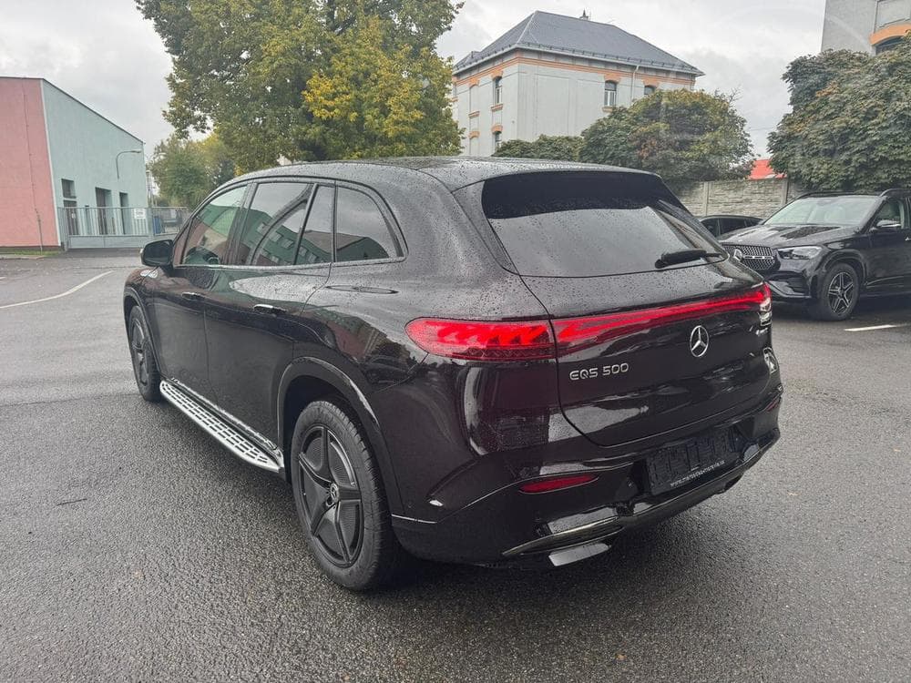 2025 Mercedes-Benz Eqs - 5